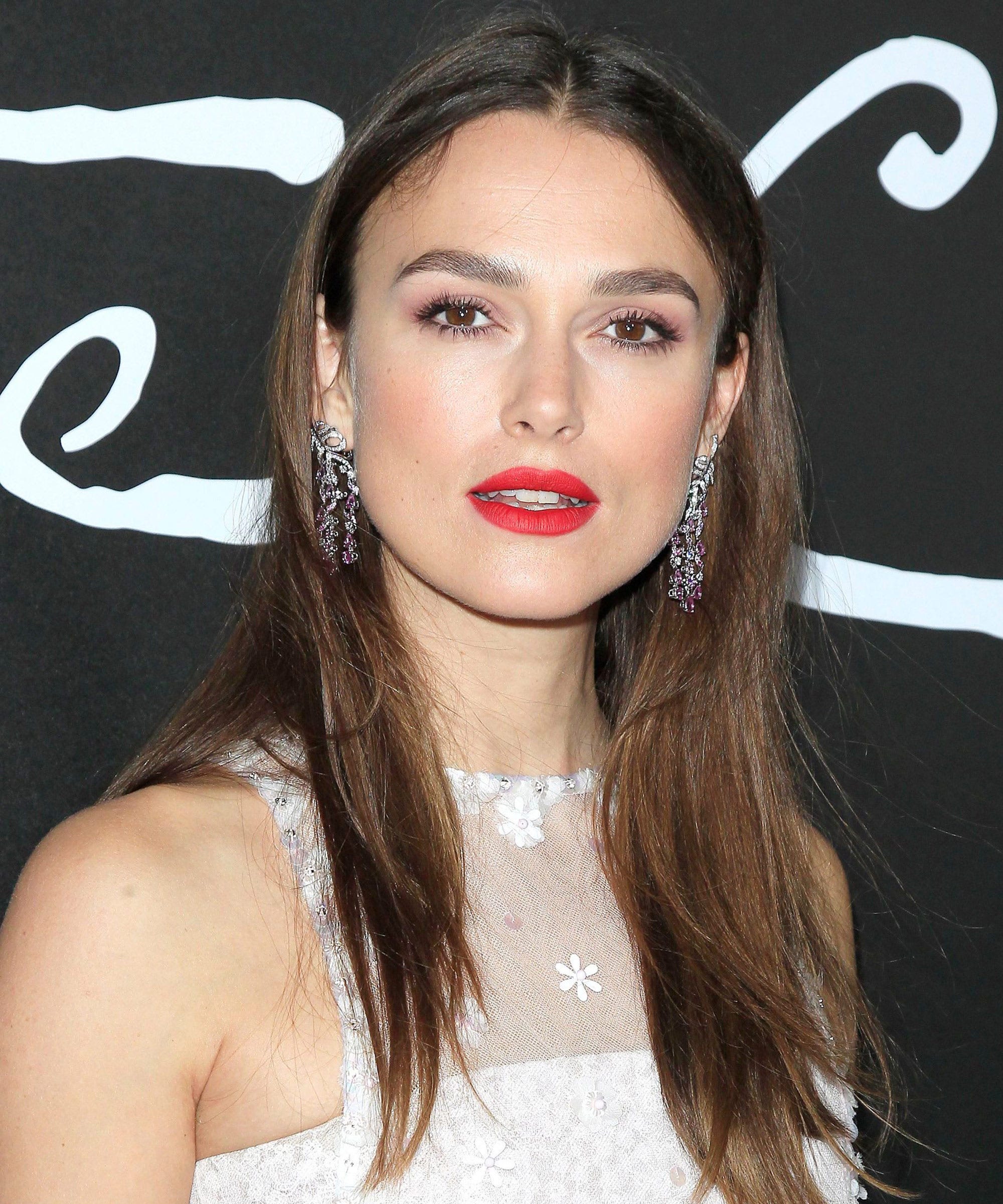 Keira Knightley quy trình chăm sóc da